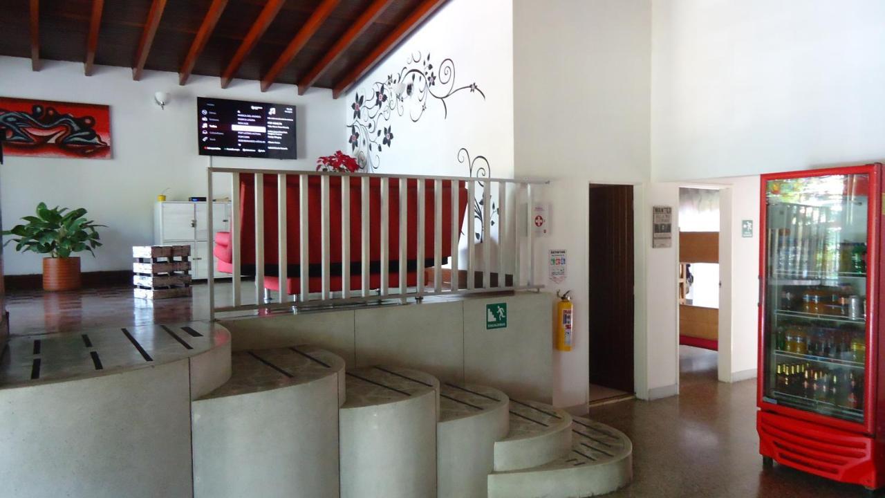 Iris Hostel Medellín Exteriör bild